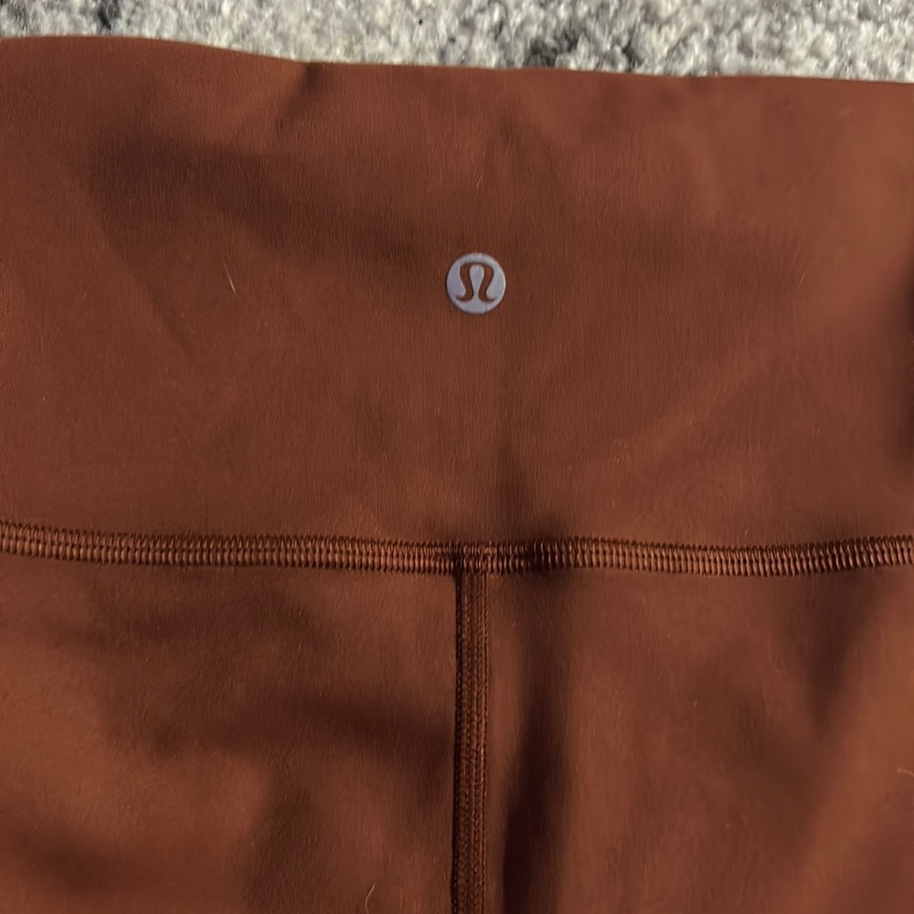 Lululemon high rise short 6”